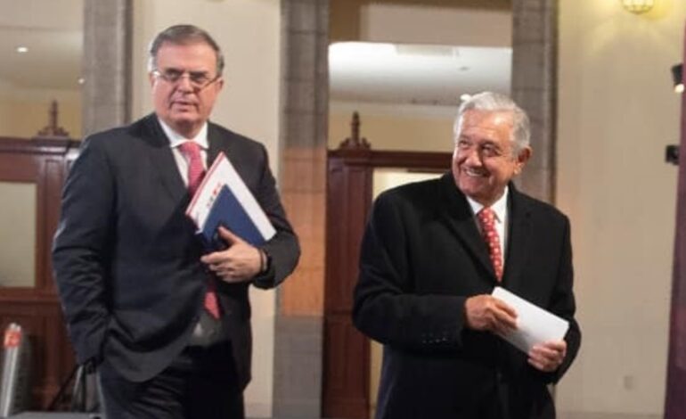 AMLO respalda a Ebrard y Sheinbaum por dichos de Trump, pero pide claridad