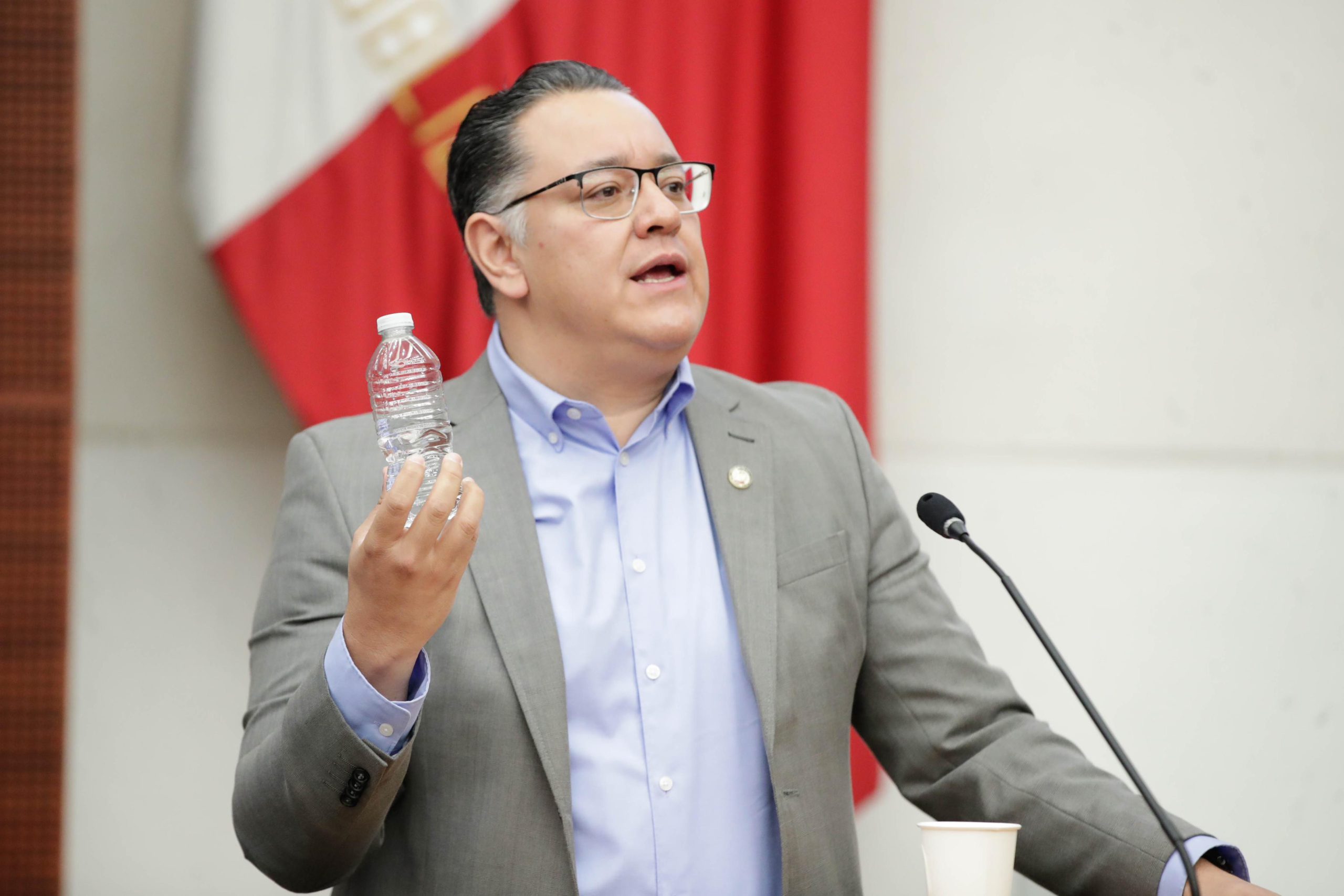 Nueva Ley General de Aguas regulará distribución equitativa del recurso: Gabriel García