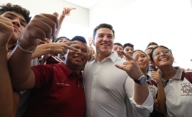 Inauguracion de aulas en la secundaria