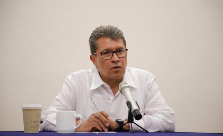 Ricardo Monreal considera indispensable mantener compromiso con la Cuarta Transformación