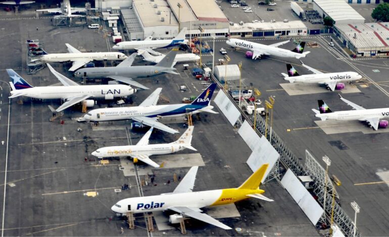 ojo aicm suspendera vuelos 16 de septiembre desfile militar aereo