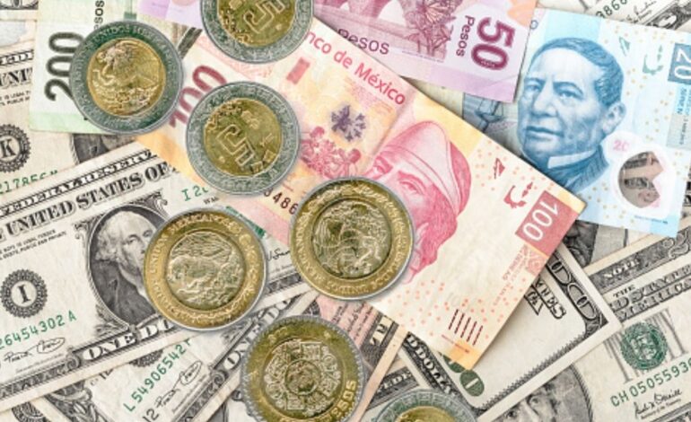 Peso mexicano se fortalece un 2.9% esta semana frente al dólar