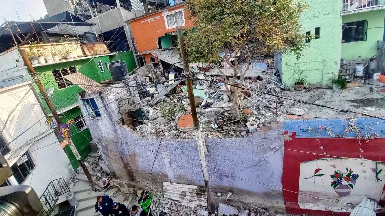 Fuerte explosión causa daños a varias casas en la Gustavo A. Madero