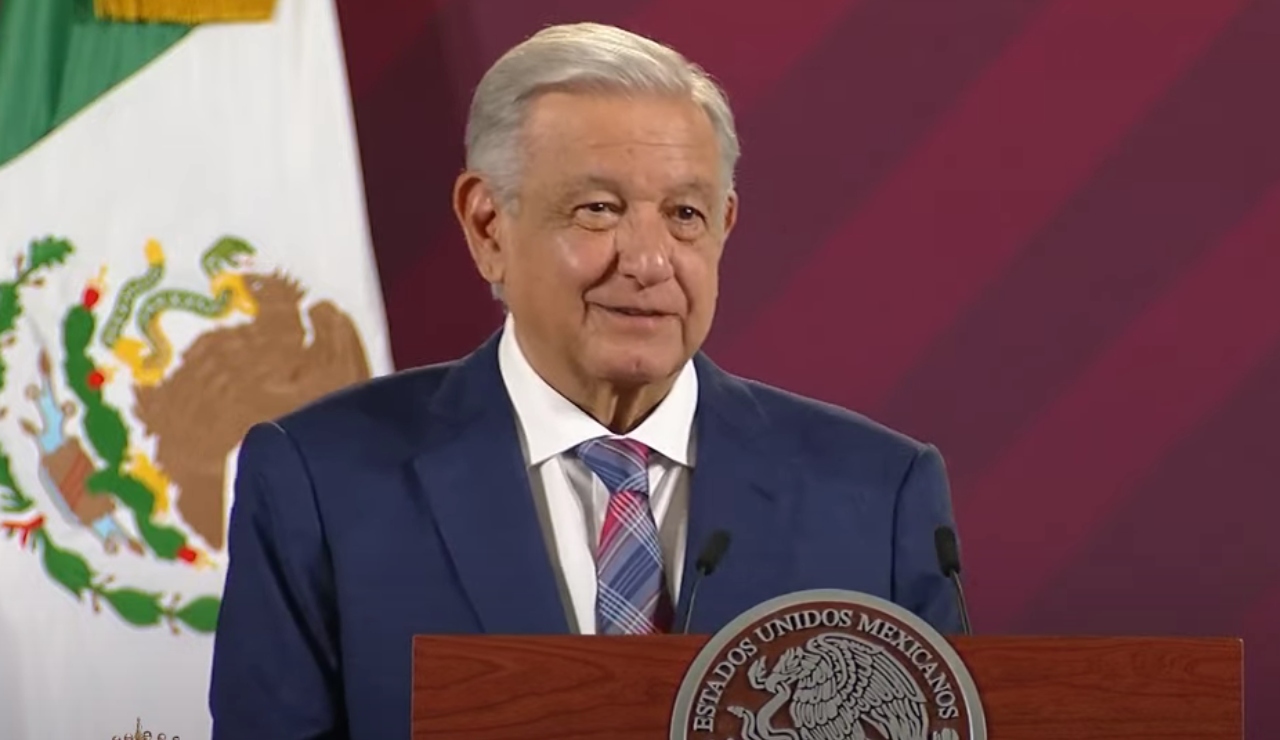 AMLO está “contentísimo” por fallo de SCJN para distribución de libros de texto en Chihuahua