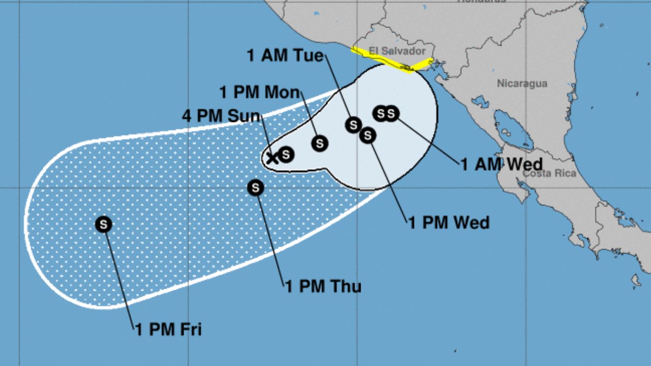 El Salvador declara estado de emergencia por tormenta tropical “Pilar”