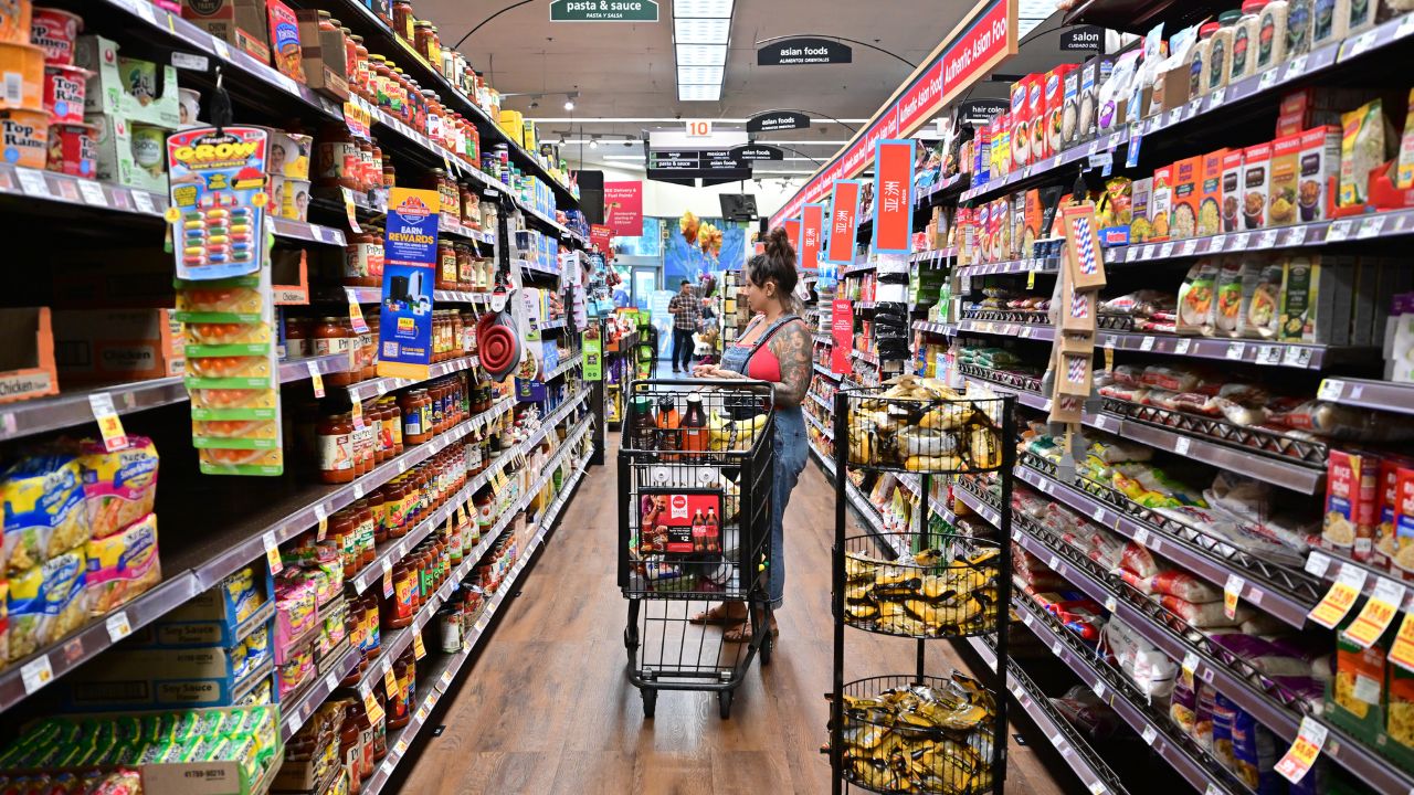 Inflación de Canadá se modera al llegar a 3.8%