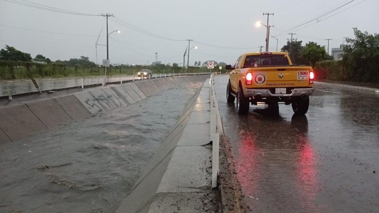 Suspenden clases en Sinaloa por intensas lluvias