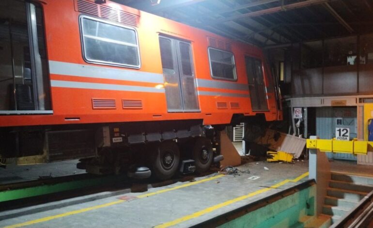 metro choca en taller de estacion el rosario de la linea 6