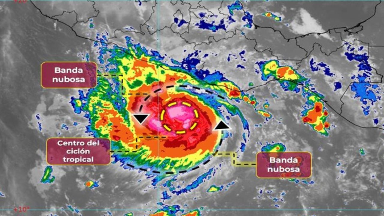 Alerta por Huracán ‘Otis’, sube a categoría 5