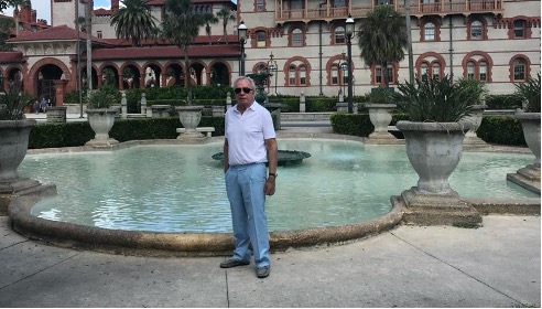 Pedro Gilberto Fuentes Hinojosa mas de 50 anos en el ambiente empresarial