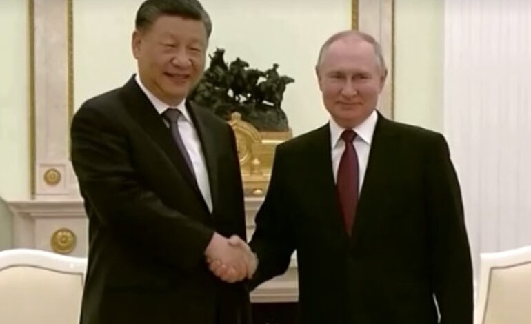Xi Jinping afirma que lazos entre China y Rusia se reforzaron en 2023
