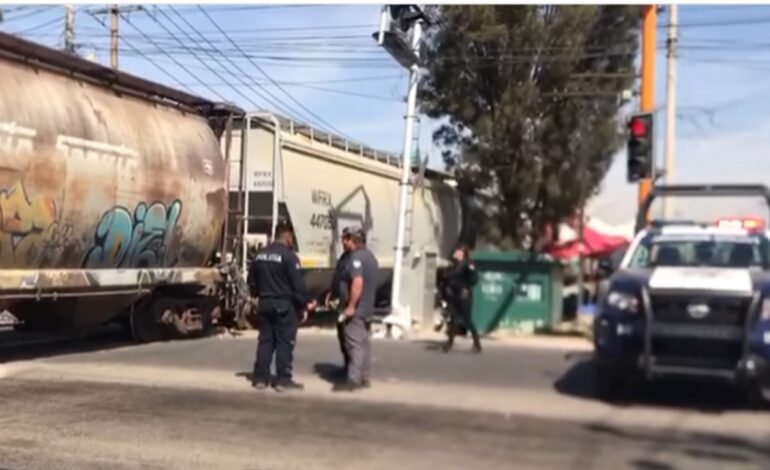 Ciclista muere arrollado por un tren en Ecatepec
