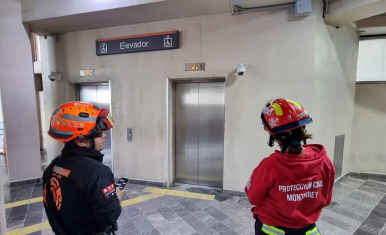 atrapados Metrorrey
