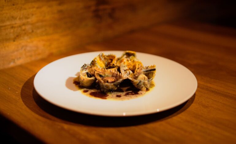El arte del agnolotti del plin en Barolo