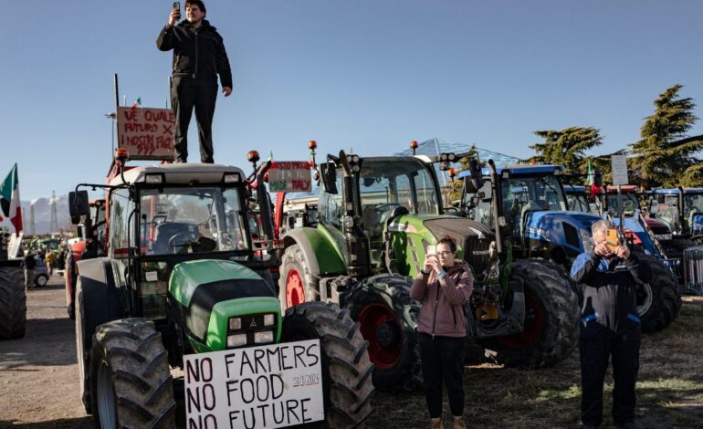 detienen 18 personas en francia por obstruir el trafico en protestas agricolas