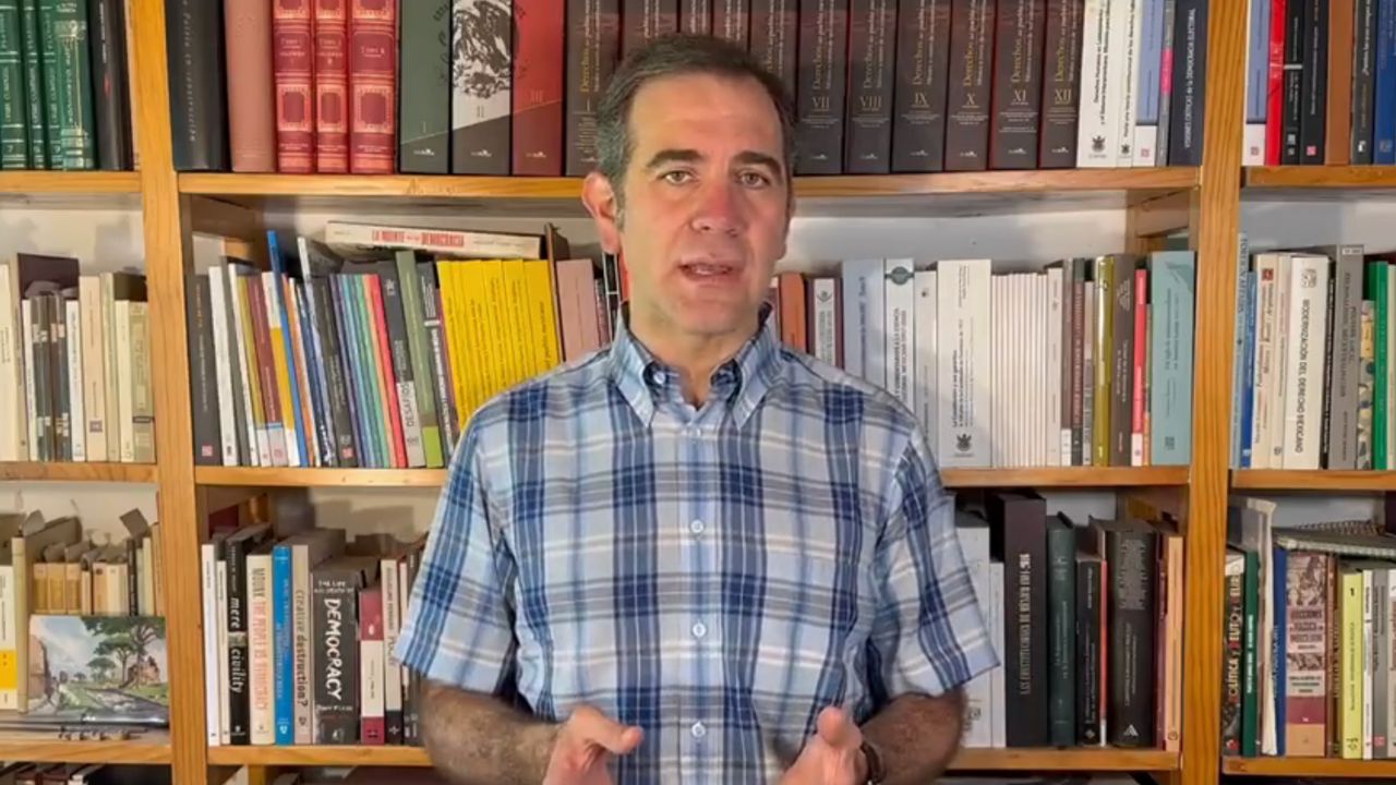 A AMLO no le gusta partición de Lorenzo Córdova en marcha del 18 de febrero