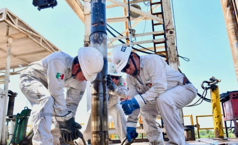 PEMEX alcanza niveles récord de producción de hidrocarburos en 2023