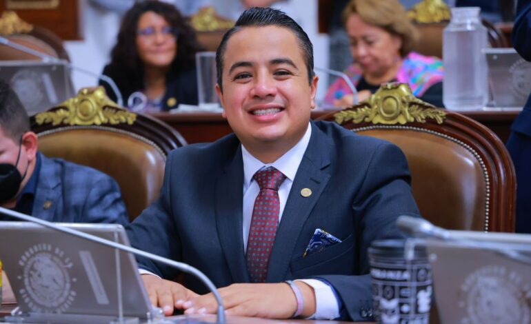 Janecarlo Lozano se posiciona como el favorito para la alcaldía Gustavo A. Madero
