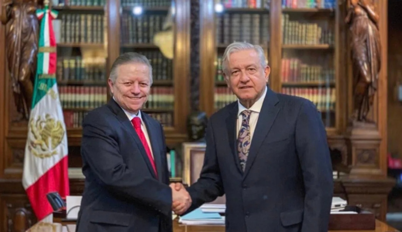 Confiesa AMLO que Zaldívar influía en jueces a petición suya