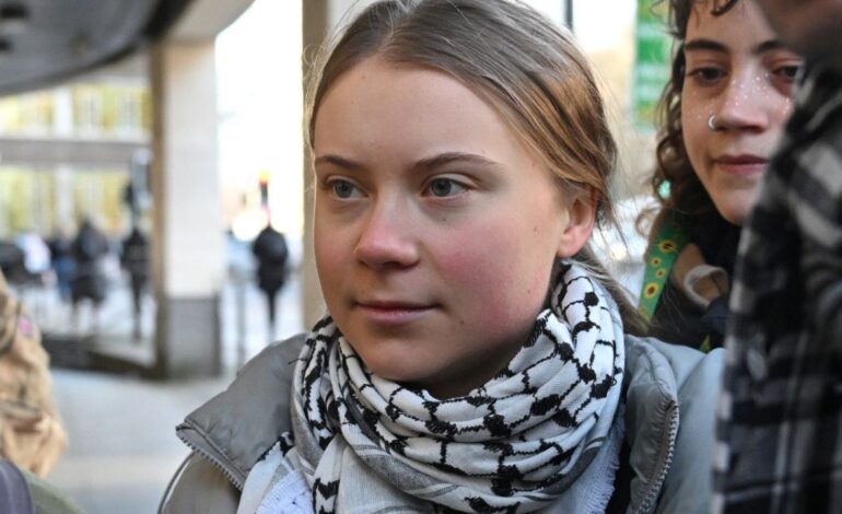 Greta Thunberg comparece en Londres por alterar el orden público