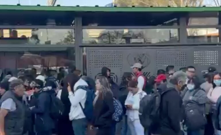 muere persona en estacion indios verdes de linea 1 del metrobus