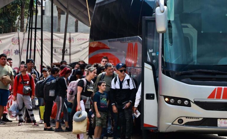 Están vigentes descuentos en autotransporte y trenes esta Semana Santa