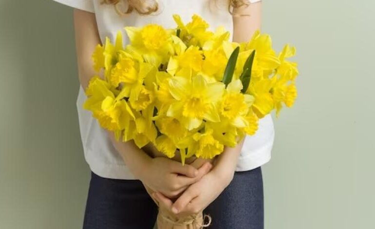 Esto significa que te regalen flores amarillas