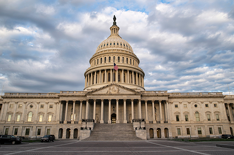 Congreso de EU aprueba el presupuesto 2024 y evita el cierre del Gobierno