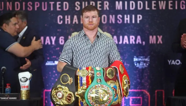 ‘Canelo’ Álvarez hace oficial su pelea ante Jaime Munguia