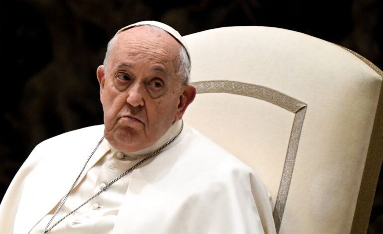 el papa arremete contra la ideologia de genero el peligro mas feo