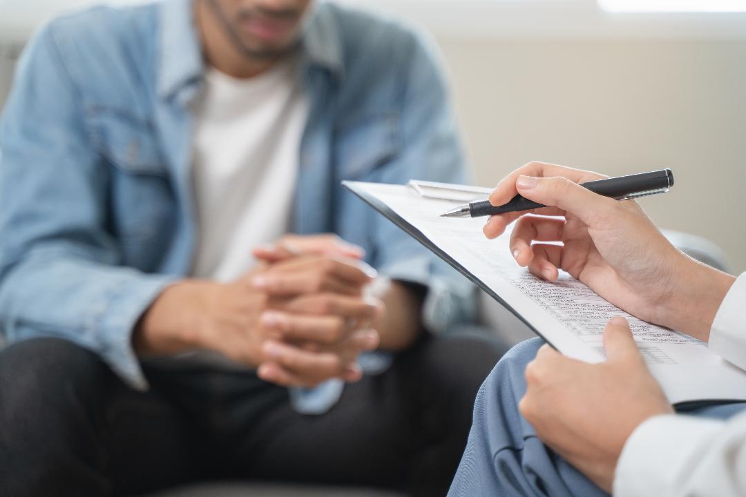 Influencia digital incrementa casos de suicidio en México