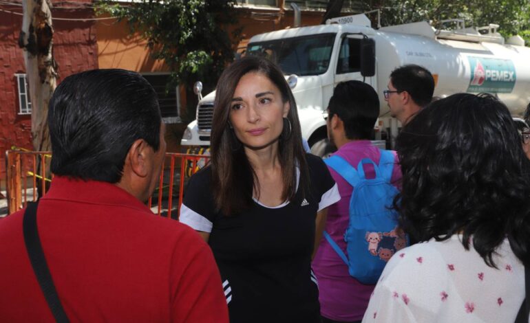 Convoca Laura Ballasteros a un pacto por el agua con vecinos autoridades UNAM IPN y fuerzas politicas