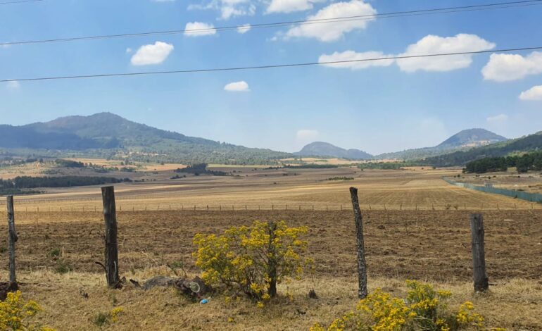 Evitar cambios de uso de suelo y trabajo en unidad para poder producir agua en sus bosques solicitan comuneros de la Meseta Purepecha