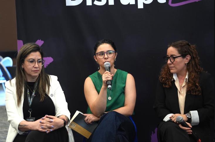 Tener seguro no basta, el reto es que las mujeres puedan usarlo cuando lo necesitan: Sofía