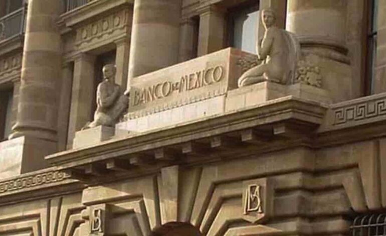 Banxico prevé una prolongada “debilidad” en la economía de México