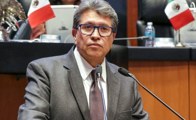 Monreal atribuye la reforma judicial a la falta de pericia de Norma Piña