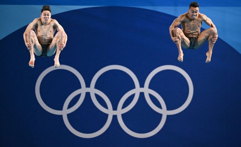 osmar olvera y juan celaya logran plata en los clavados sincronizados en paris 2024