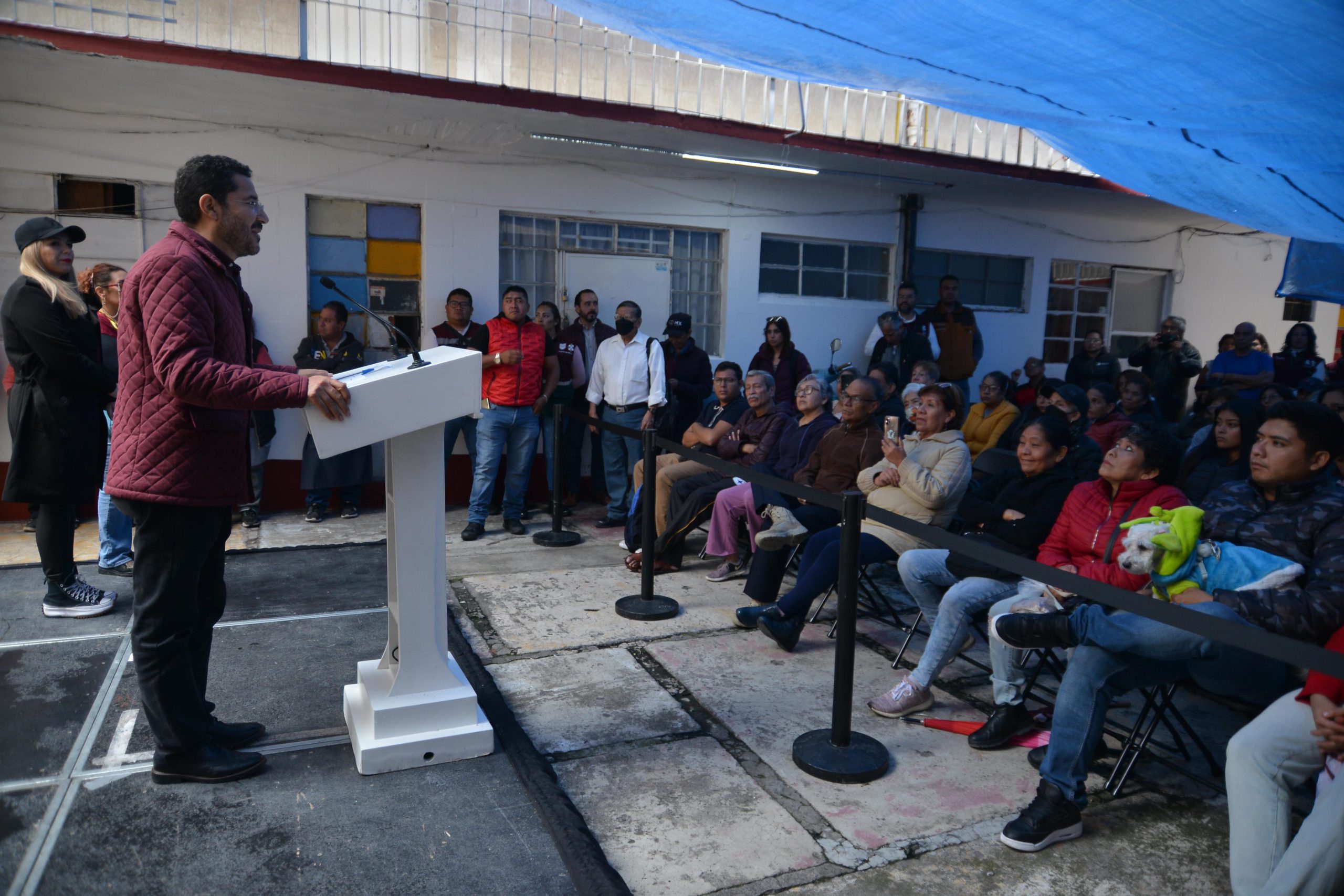 Visita Martí Batres obra de rehabilitación en la Unidad Habitacional “Hogar y Prevención”