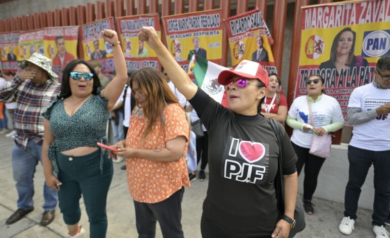 diputados cancelan sesion este martes por manifestaciones en san lazaro