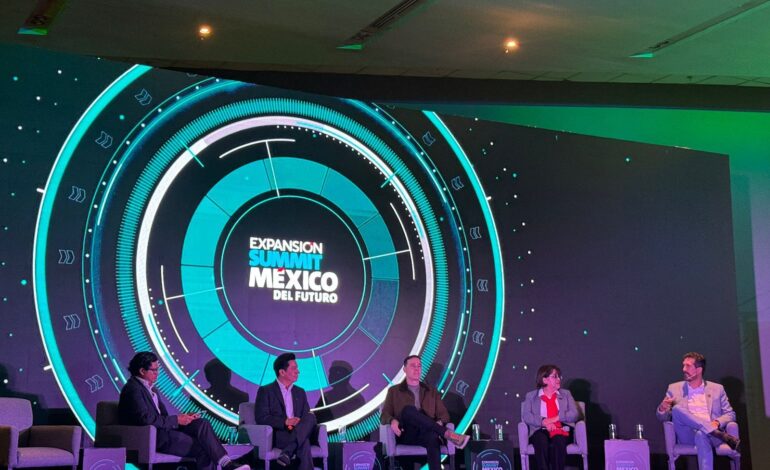 Destaca Tecmilenio como líder en innovación educativa durante el Expansión Summit 2024