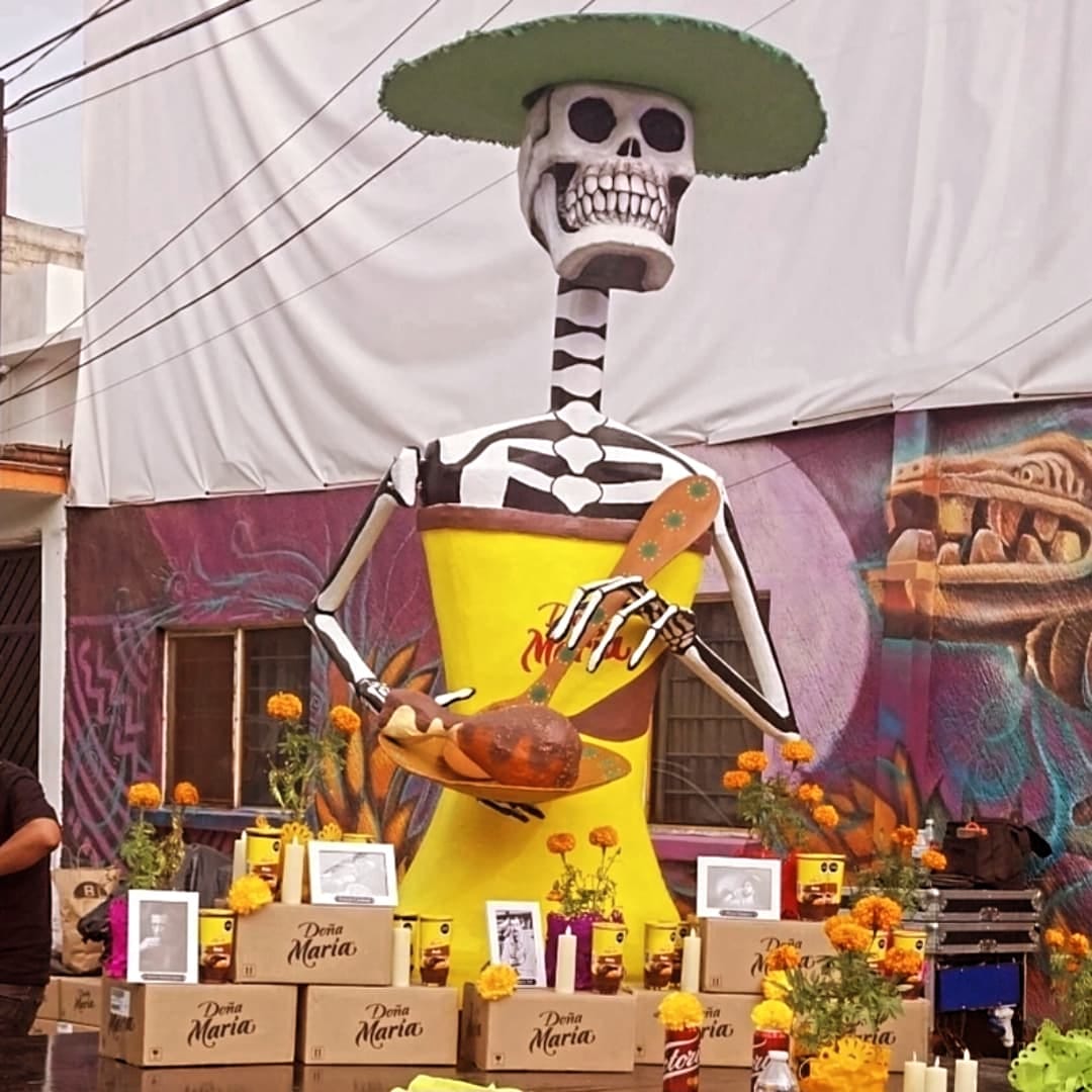 La obra ganadora a mejor libro de arte 2024 por la CANIEM "02.11. Día de muertos " es presentado con éxito en TLÁHUAC