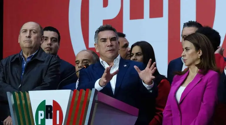 pri sera una oposicion estrategica y propositiva asegura alito moreno