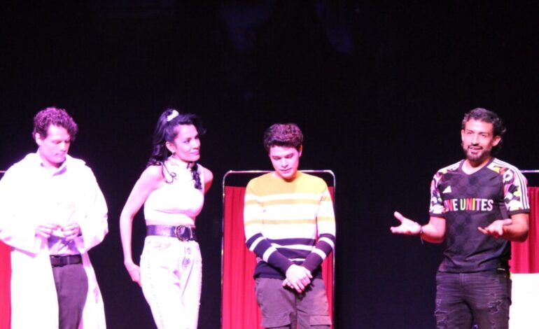 ‘Expuestos’, una obra de teatro que retrata la realidad de las personas que viven con VIH