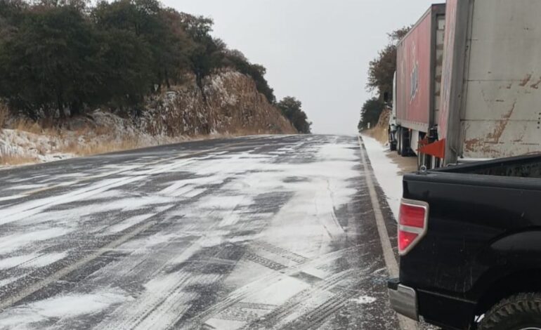 ojo lluvias fuertes y caida de nieve por frente frio 24