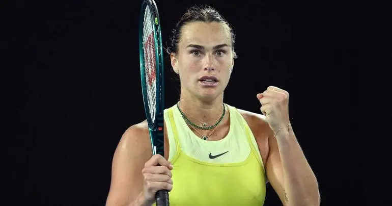 Sabalenka va a semis del Australian Open y quiere su tercer título consecutivo