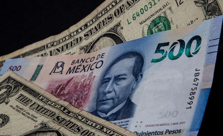 Se vende el Dólar en 19.96 pesos a la venta