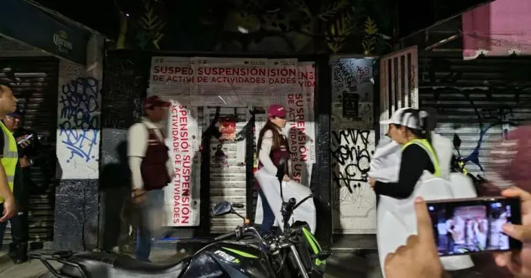 clausuran en iztapalapa establecimientos