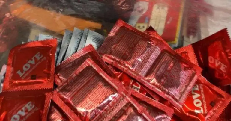 condones