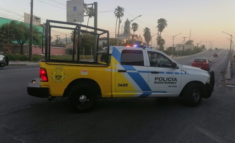 Policía de Monterrey muere en ataque armado; agresor huyé en su patrulla