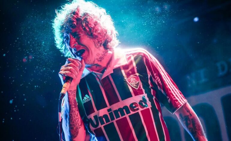 A PUNTO DE AGOTAR BOLETOS EN ARENA CDMX, EVARISTO PÁRAMOS TRAERÁ TODO EL PESO DEL PUNK IBÉRICO A MÉXICO